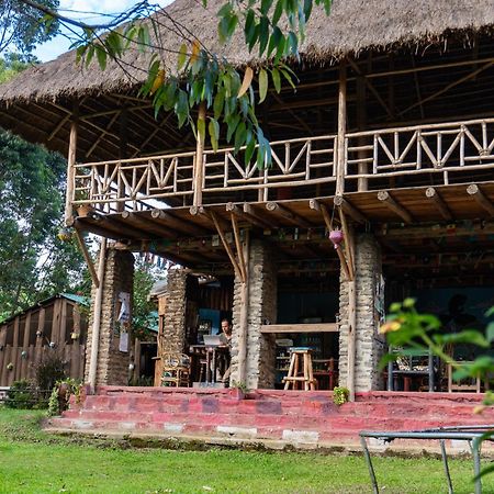 Kalitusi Nature Resort Fort Portal Екстериор снимка