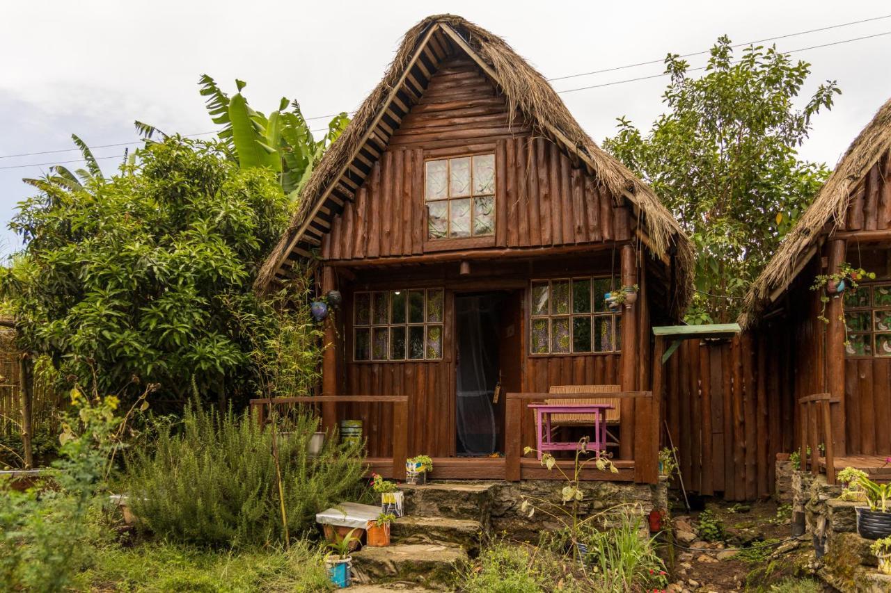 Kalitusi Nature Resort Fort Portal Екстериор снимка