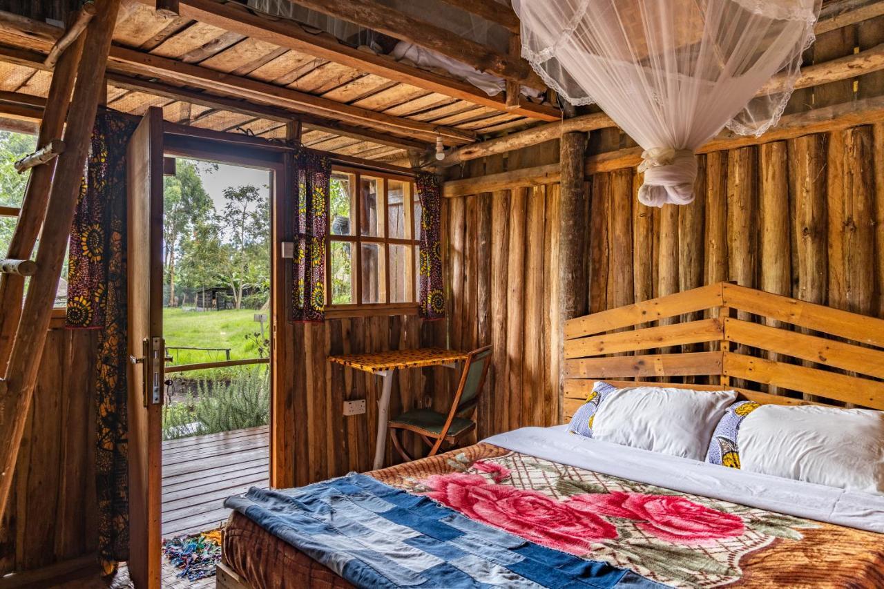 Kalitusi Nature Resort Fort Portal Екстериор снимка