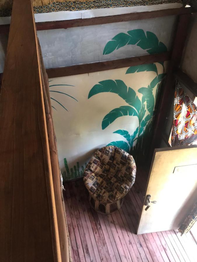 Kalitusi Nature Resort Fort Portal Екстериор снимка