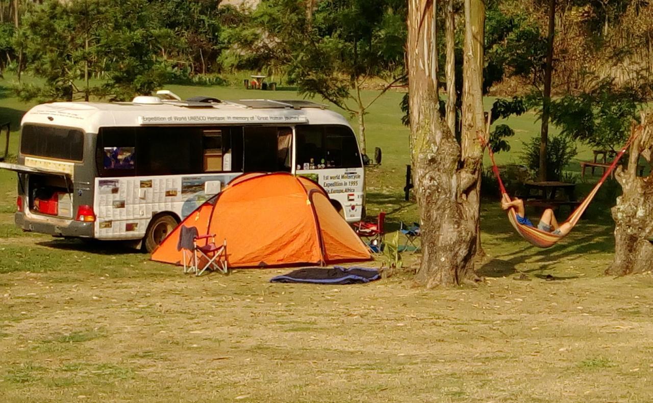 Kalitusi Nature Resort Fort Portal Екстериор снимка